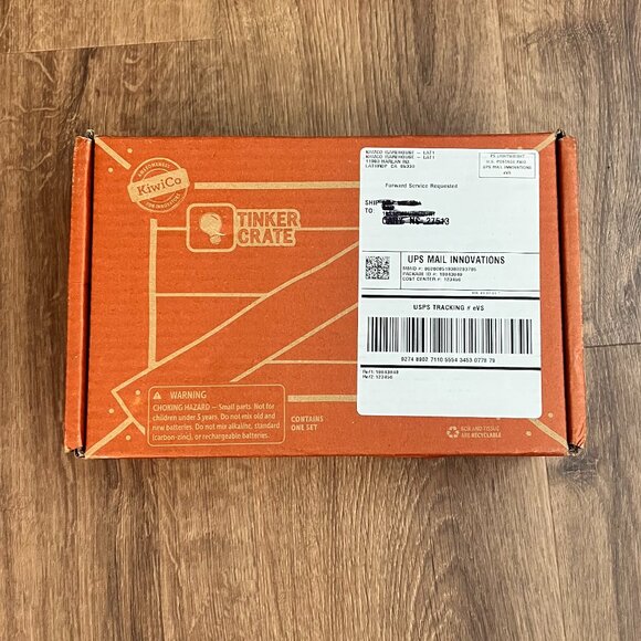 NEW KiwiCo Conveyor Belt Tinker STEAM Crate age 9+ - Picture 6 of 8